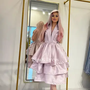 Синди Официални рокли за повод Сатенена вечерна рокля Многопластови жени Саудитска Арабия коктейл сватба гост V-линия луксозна жена