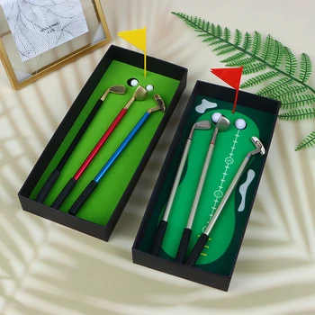 1Set голф писалка мини десктоп голф топка писалка подарък включва поставяне на зелени 3 клубове писалка топки и флаг бюро игри офис училище подарък