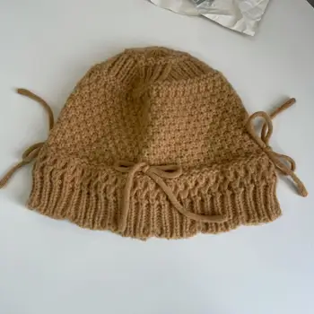 Плетена шапка стилна дамска зимна плетена рибарска шапка дебела топла ветроустойчива с еластичен лък декор лек противоплъзгащ