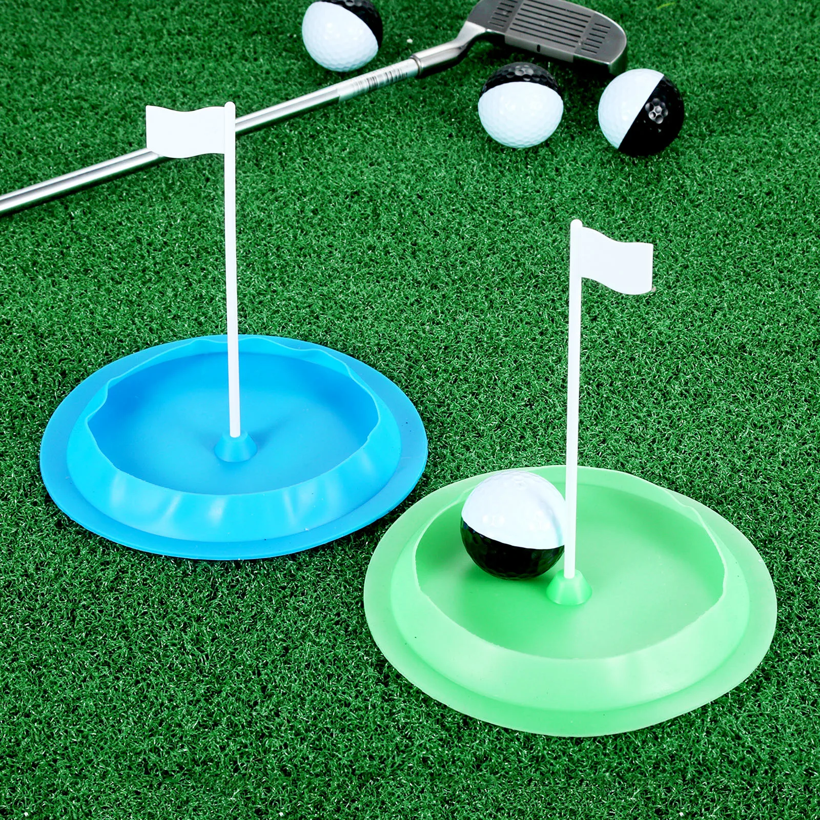 All-Direction Golf Putting Cup Soft Silicone Practice Putter Hole Green Cup with Removable Flag Indoor Outdoor Golf Training Aid